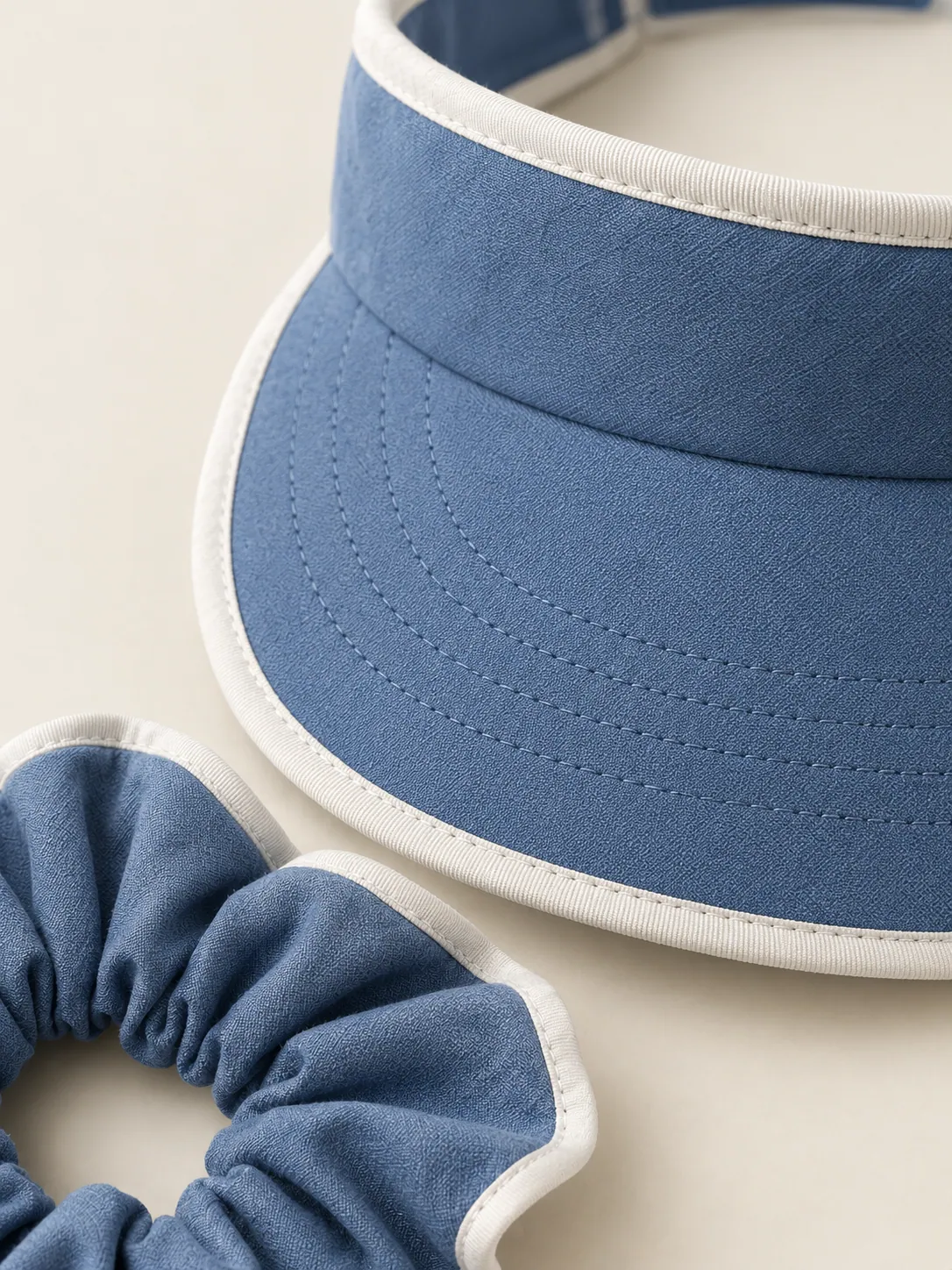 Visor & Scrunchie Set, close-up of the matching chalk binding on brim and scrunchie