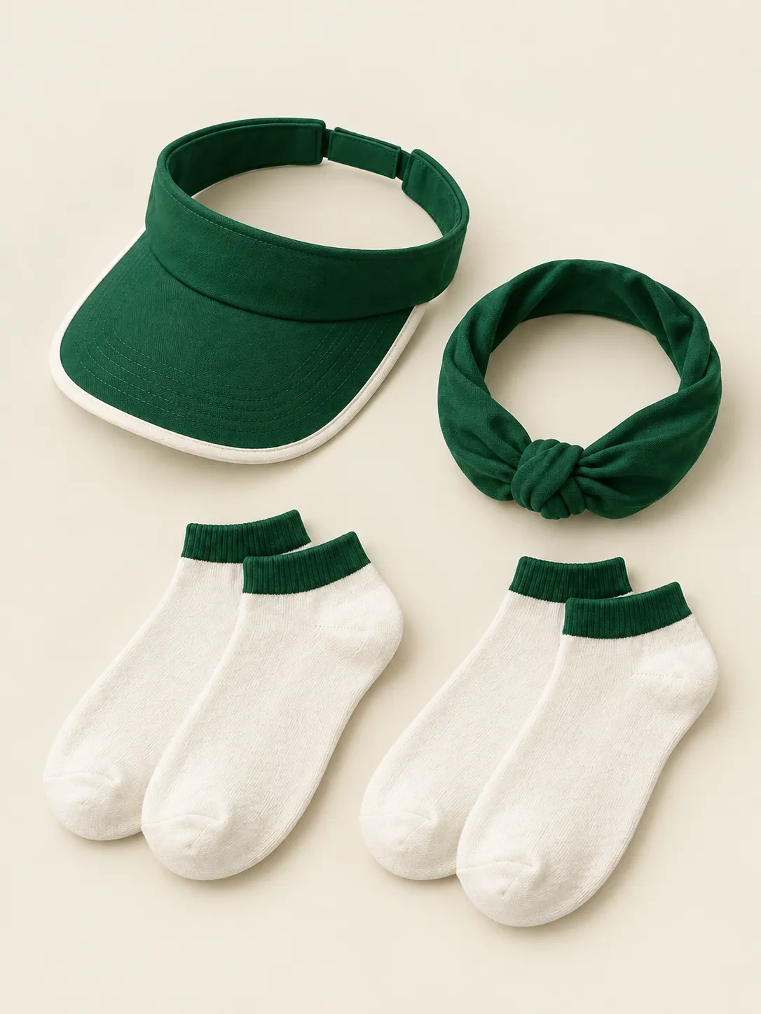 Weekend Kit Set in Court Green, all pieces from another angle